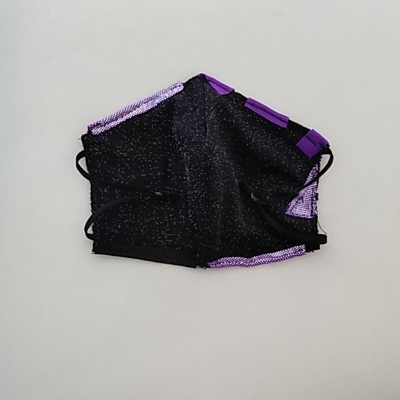 Face Masks - Picture 3 of 9